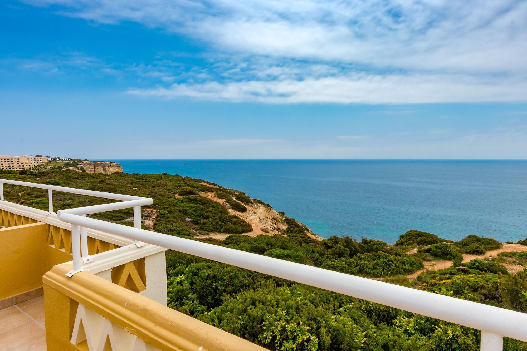 Отель Pestana Palm Gardens Карвоейру Экстерьер фото