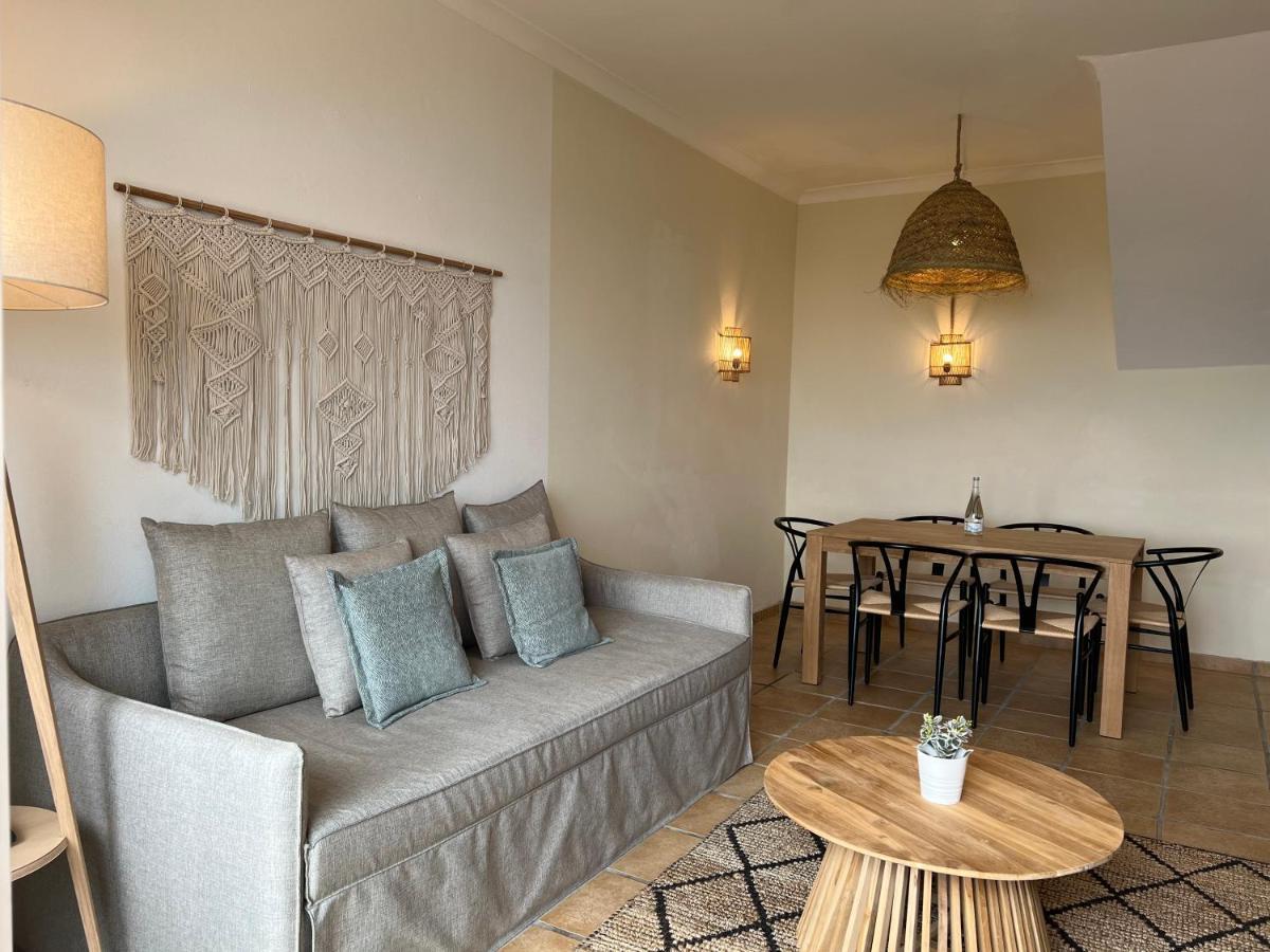 Отель Pestana Palm Gardens Карвоейру Экстерьер фото