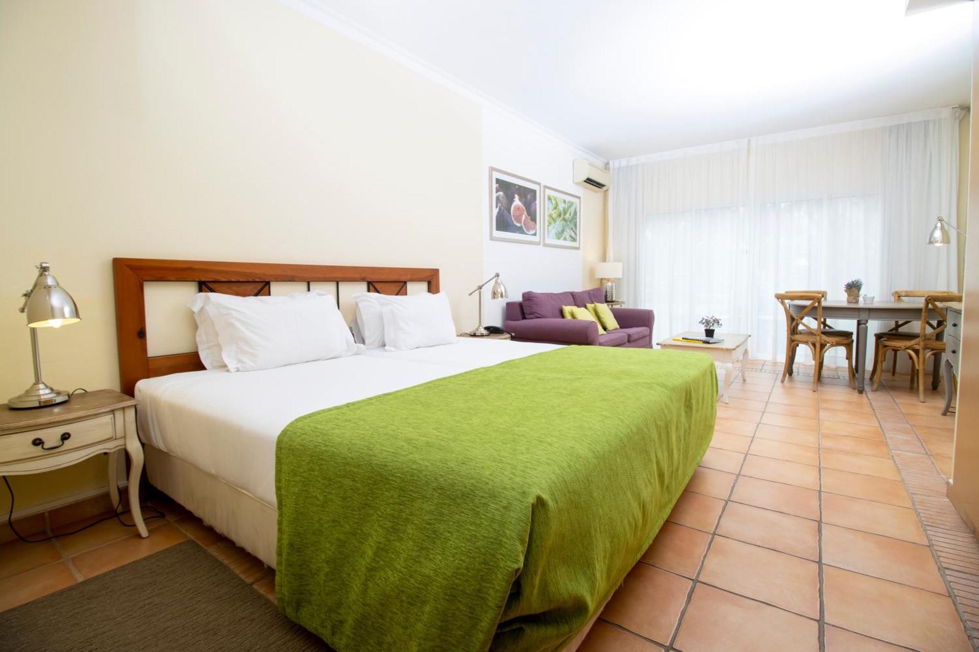 Отель Pestana Palm Gardens Карвоейру Экстерьер фото